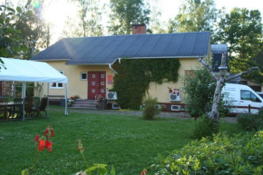 Bed & Breakfast Björkhyddan in Åtvidaberg